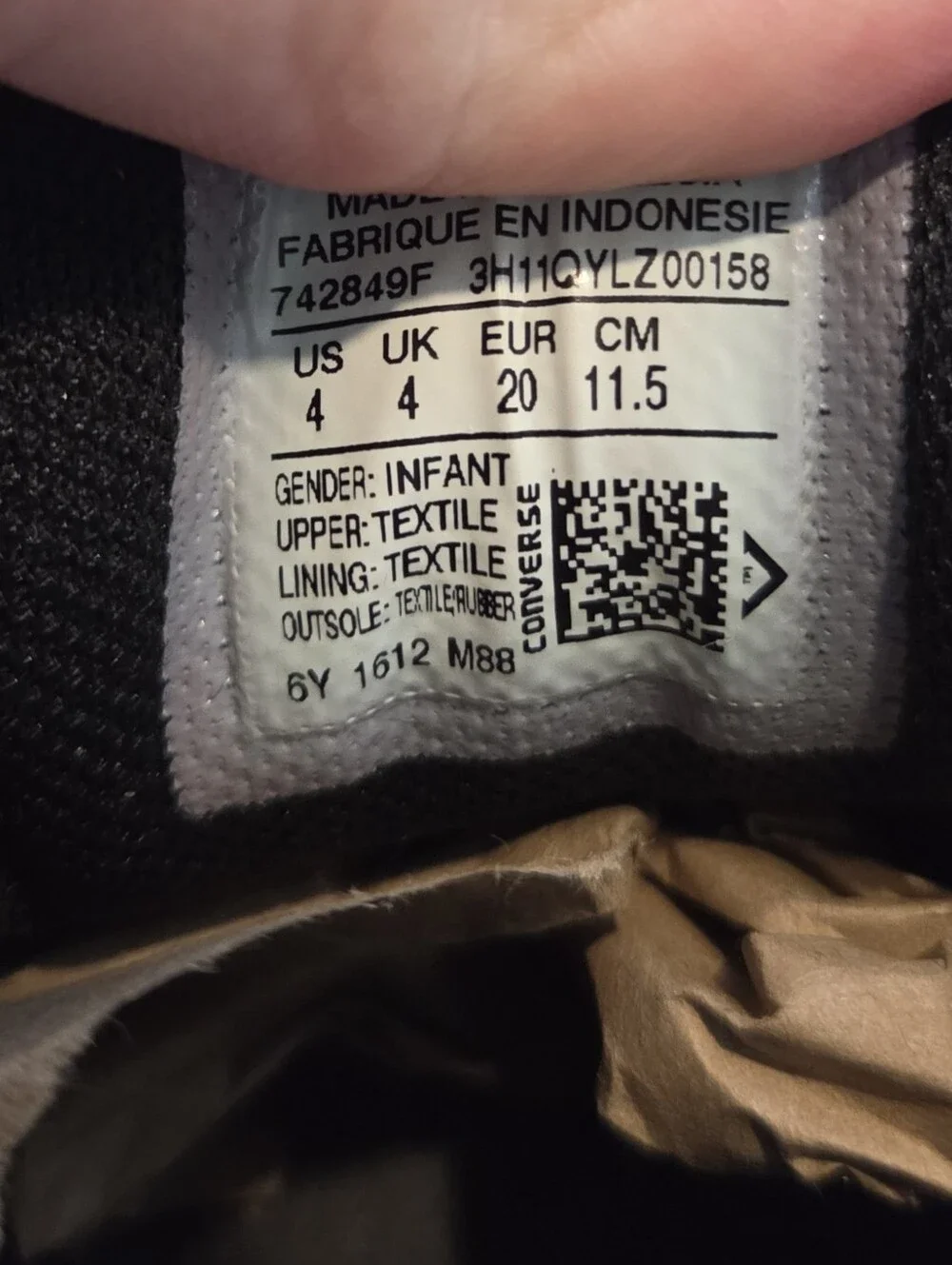 Converse Chuck Taylor All Star Axel Mid Black Infant Shoes 742849F Size 4 Infant